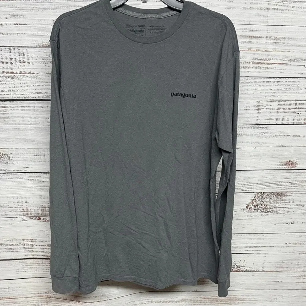 Patagonia Men's Charcoal Long Sleeve Tee Medium
